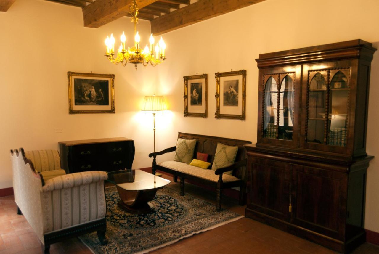 مبيت وإفطار سان جيمينيانو Palazzo Benucci المظهر الخارجي الصورة